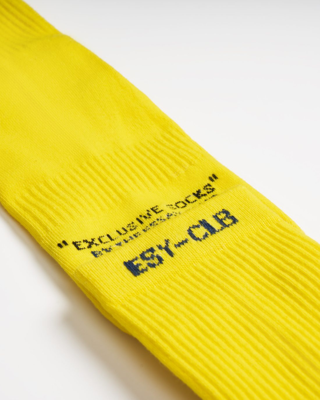 ESY Core [WHITE BANANA] - تصویر 2