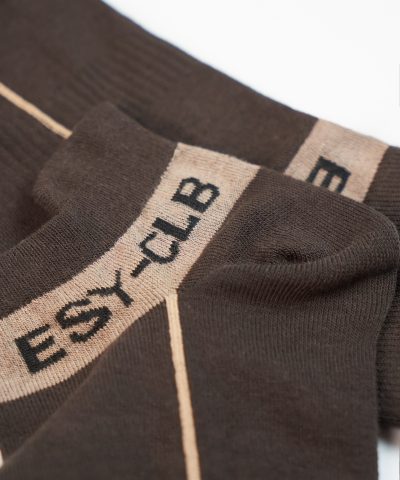 Alternative view of Low cut [SOBHE E KHAKI]