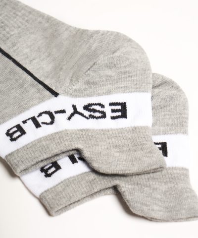 Alternative view of Low cut [BARAN E SEFID]